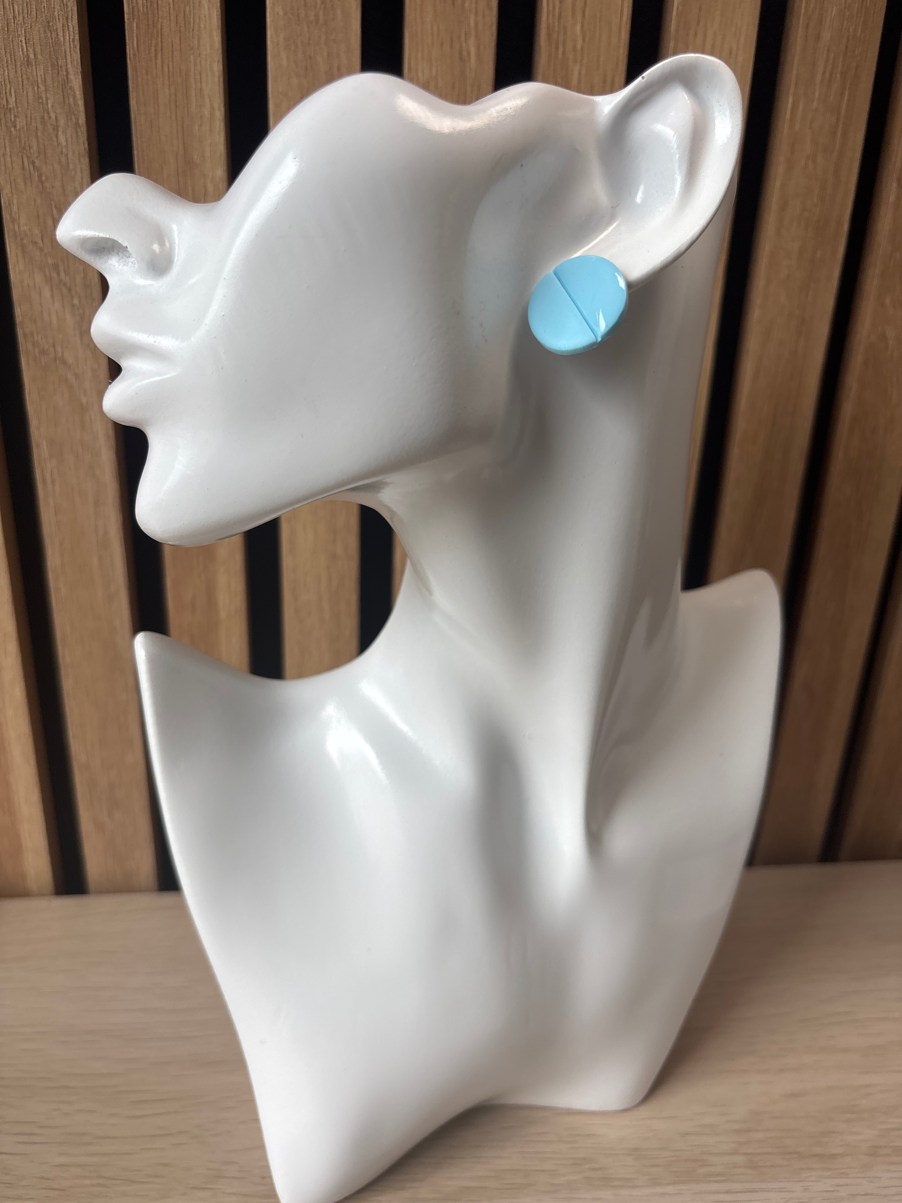 Lobke pastel blauw