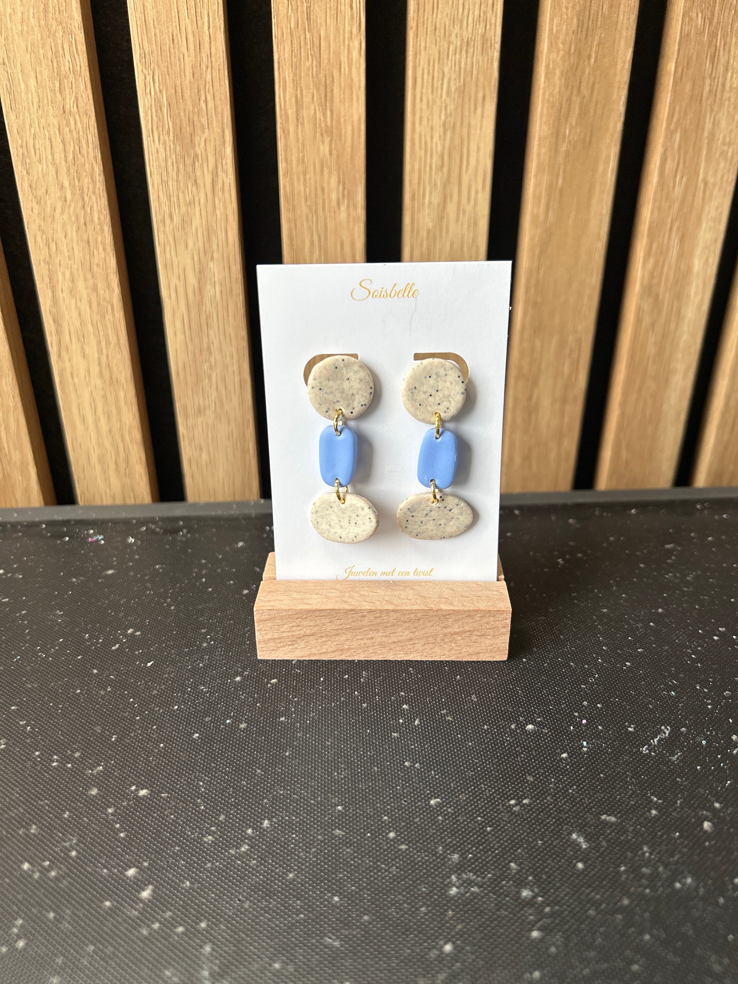 Mix & Match Oorbellen beige -blauw- beige