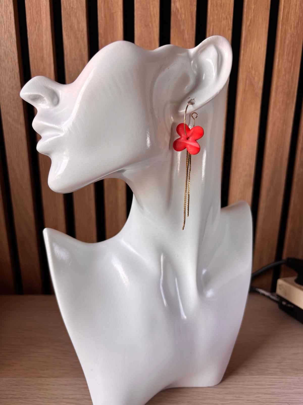 Fee oorbellen poppy rood
