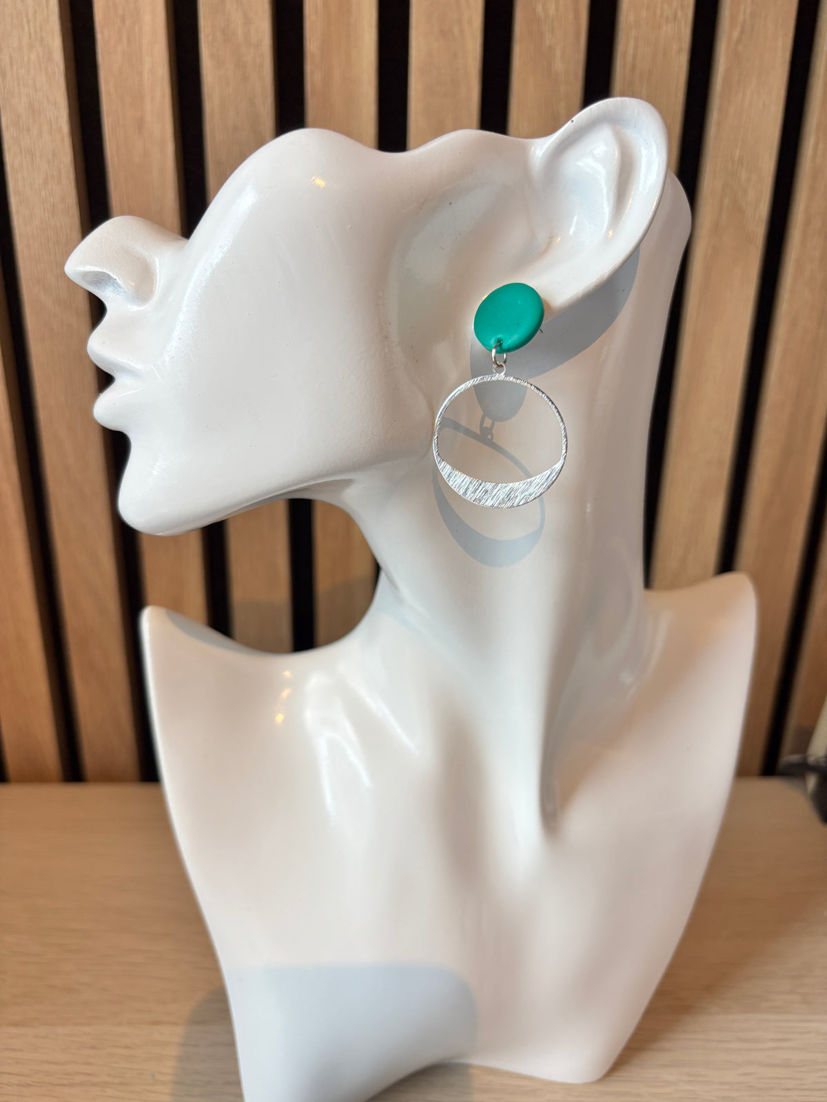Chloé oorbellen groen zilver